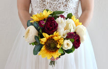 Load image into Gallery viewer, Plum Island Bridal Bouquet