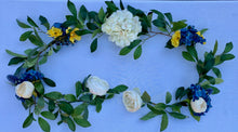 Load image into Gallery viewer, Santorini Sweetheart Table Garland